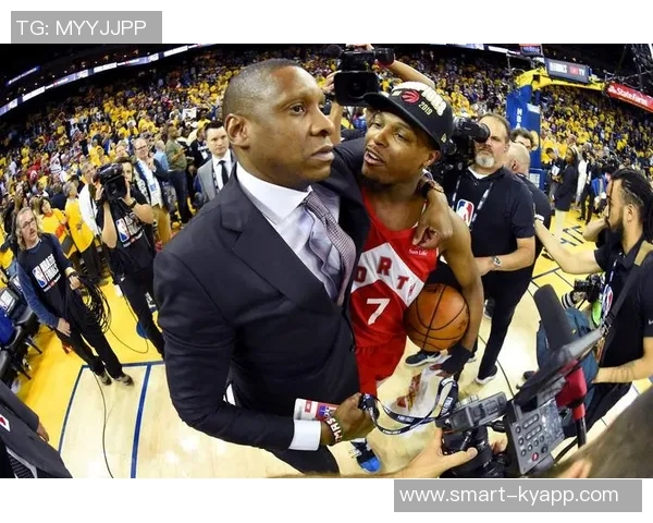 小卡谈客场胜利：艰难赛季中的一线希望与团队努力