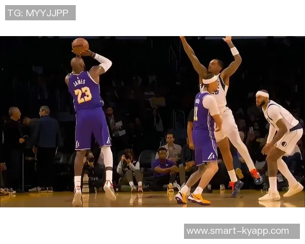 外线火力全开AJ格林三分球五投五中助力球队获胜